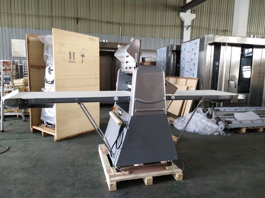 Máquina de rolamento de massa de pastelaria para desempenho óptimo