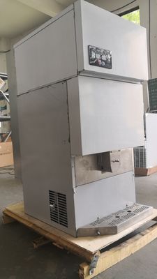 Criador de cristal automático profissional de cubos de gelo com compressor TECUMSEH 1230x930x2040