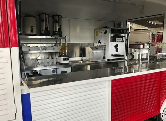 Triciclo móvel de fast food com tensão de 220 V e potência de 1,5 kW