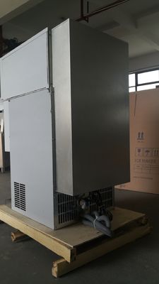 Dispensador de cubos de gelo de capacidade diária de 45 kg/dia com máquina automática de fazer gelo e gelo lunar da Chin