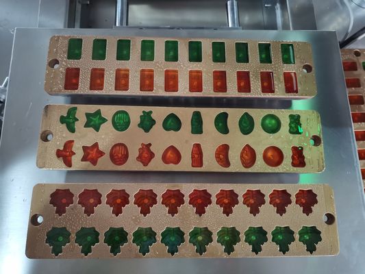 500 KG Capacidade Multifuncional Gelatina Soft Jelly Gummy Candy Making Machine para Sal