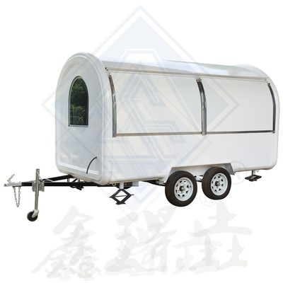 Melhore o serviço de alimentação do seu hotel com este reboque de caminhão de comida com equipamento de cozinha completo
