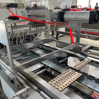 Linha de produção de doces com tensão 220-480v Máquina de goma de geleia pequena de gelatina pectina