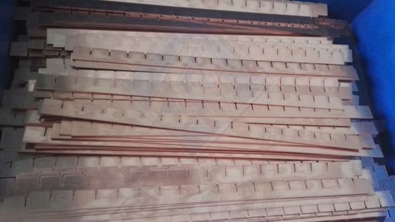 Fabricante comercial de cubos de gelo com compressor de refrigeração e peso de 1 kg