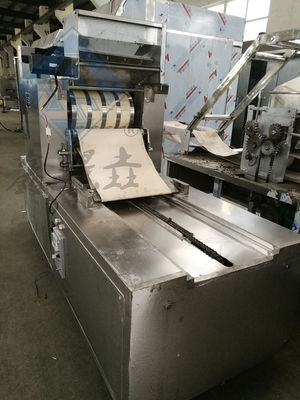 Máquina de processamento de biscoitos e biscoitos industriais com função multifuncional