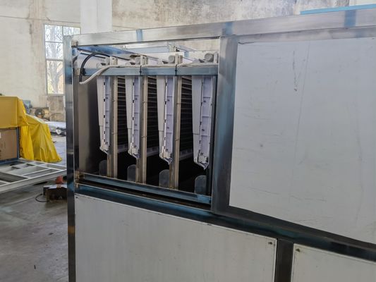 Alta capacidade 2 toneladas por dia Fabricante de cubos de gelo industrial semiautomático JYC-6000P 380V