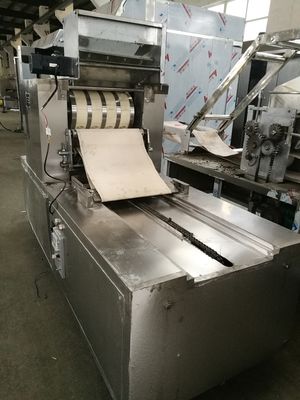 Máquina de fabricação de biscoitos macios para produção em larga escala 2350*1150*1350mm