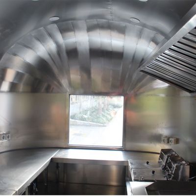 Caminhão de alimentação chinês Camper Trailer Cozinha / Loja de alimentos Caminhões móveis de gelados