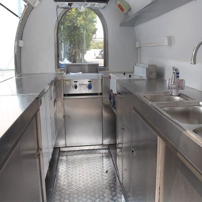 Caminhão de alimentação chinês Camper Trailer Cozinha / Loja de alimentos Caminhões móveis de gelados
