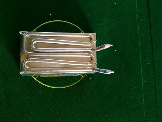 Máquina de fabricação de gelo de blocos comerciais 29mm*29mm*22mm Tamanho de gelo 30*30*22 Evaporador