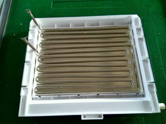 Máquina de fabricação de gelo de blocos comerciais 29mm*29mm*22mm Tamanho de gelo 30*30*22 Evaporador