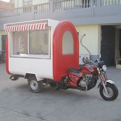 Caminhão de milho doce com milkshake Vending Trailer em oficinas de reparação de máquinas