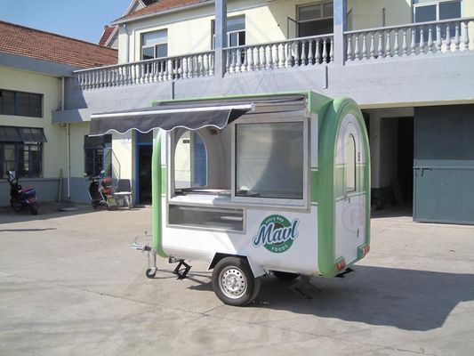 Sandwiches Trailer de comida móvel com cozinha completa matéria-prima farinha 800KG capacidade