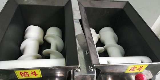 Máquina de fabricação de incrustação de controle PLC de alta produtividade para preenchimento de pão de feijão vermelho