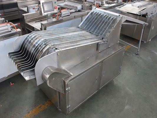 Máquina de fabricação de biscoitos de 2600 kg de capacidade para a produção em larga escala de biscoitos de sanduíche