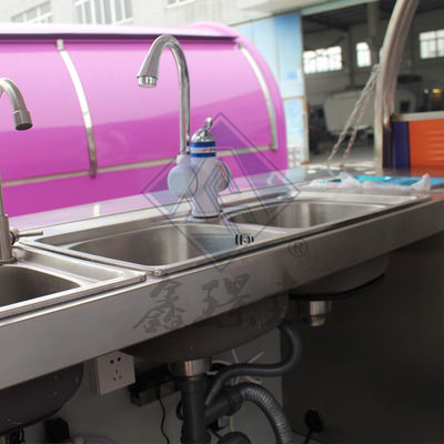 Caminhão de alimentação móvel de eixo único ou duplo com cobertura e equipamento de cozinha personalizado