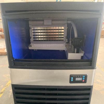 Máquina comercial de fabricação de cubos de gelo 430x520x800 com grande capacidade de armazenamento de gelo de 1000 kg