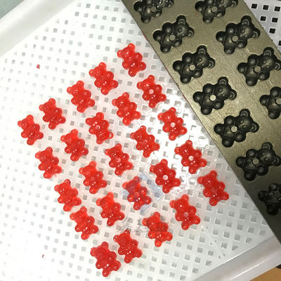 150kg/h Linha de Máquina de Lollipop de Produção de Doces de Urso com 70KW de Potência e 2500KG de Peso