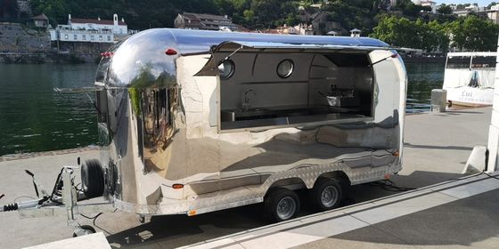 Carrinho de cachorro-quente de roda rodoviária, caminhão de comida móvel, reboque com restaurante totalmente equipado