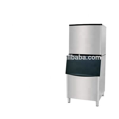 110V Voltagem Máquina comercial de cubos de gelo A água arrefecida Máquina de embalagem de tipo de gelo em forma de floco