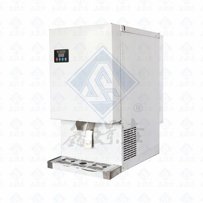 Produzir 22*22*22mm gelo cúbico com a nossa máquina de fabricação de gelo comercial tamanho 430x520x800