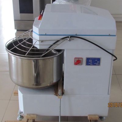 Máquina de mistura de farinha de trigo pão de padaria 50kg misturadora de massa de bolo para bolo e pizza