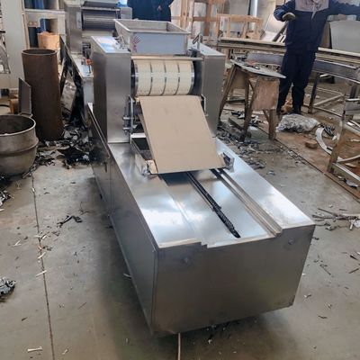 Máquina de biscoitos de flores salgadas Fabricante de biscoitos Alta produtividade 220V/380V Voltagem para padaria